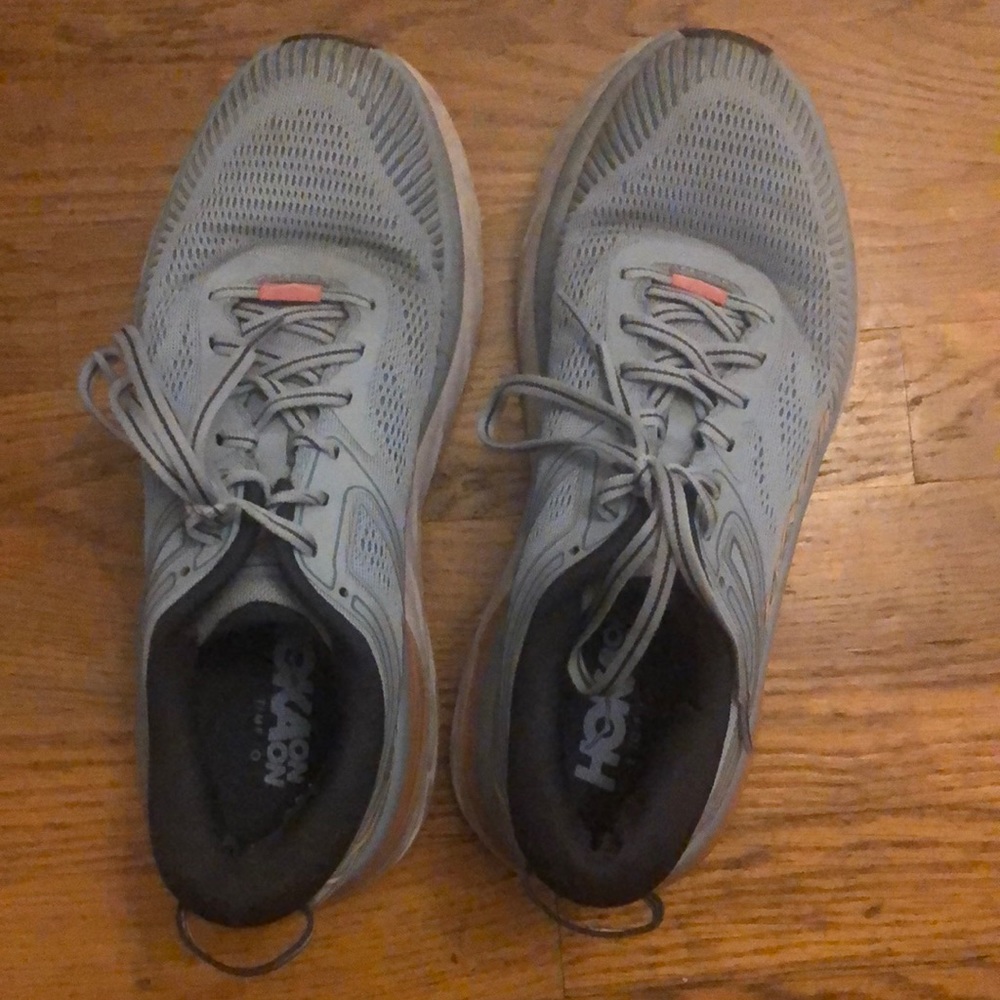Woman’s Hoka One One 9.5